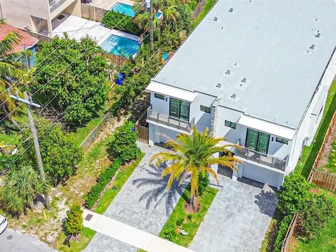 325 SW 16th Street Fort Lauderdale FL 33315