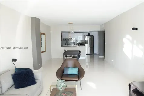 19390 Collins Avenue Sunny Isles Beach FL 33160