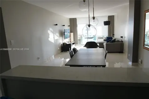 19390 Collins Avenue Sunny Isles Beach FL 33160