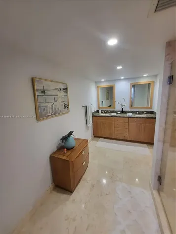 3 Grove Isle Drive Miami FL 33133