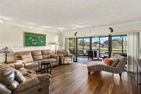 5519 Fairway Park Drive Boynton Beach FL 33437