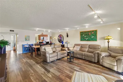 5519 Fairway Park Drive Boynton Beach FL 33437