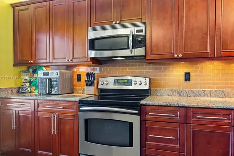 5519 Fairway Park Drive Boynton Beach FL 33437