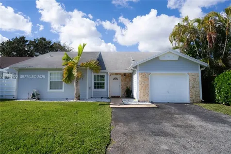 14954 SW 142nd Place Miami FL 33186