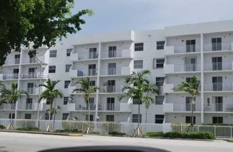 2575 SW 27th Avenue Coconut Grove FL 33133
