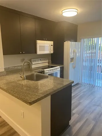 2575 SW 27th Avenue Coconut Grove FL 33133