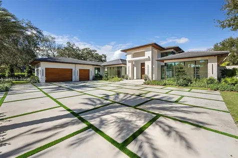 7725 SW 114th Street Pinecrest FL 33156