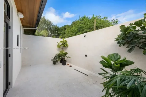 7725 SW 114th Street Pinecrest FL 33156
