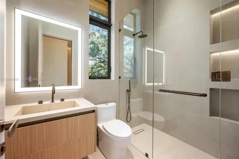 7725 SW 114th Street Pinecrest FL 33156