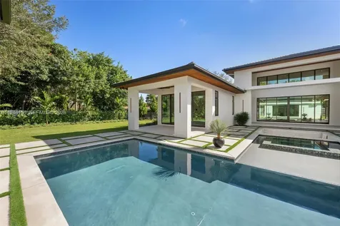 7725 SW 114th Street Pinecrest FL 33156