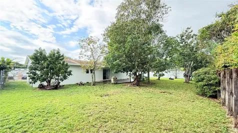10765 SW 155th Terrace Miami FL 33157