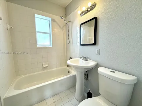 8444 NW 4th Avenue Miami FL 33150