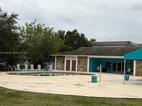 4320 Washington Street Hollywood FL 33021