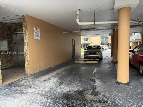4320 Washington Street Hollywood FL 33021