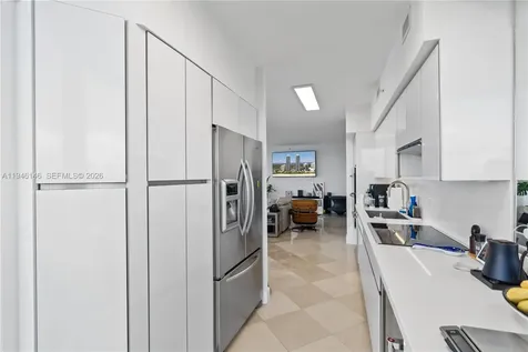 4779 Collins Avenue Miami Beach FL 33140