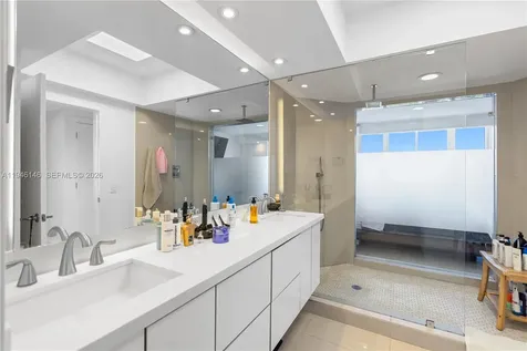 4779 Collins Avenue Miami Beach FL 33140