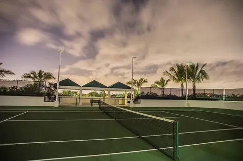 4779 Collins Avenue Miami Beach FL 33140