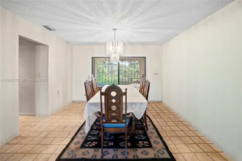 9730 SW 44th Street Miami FL 33165