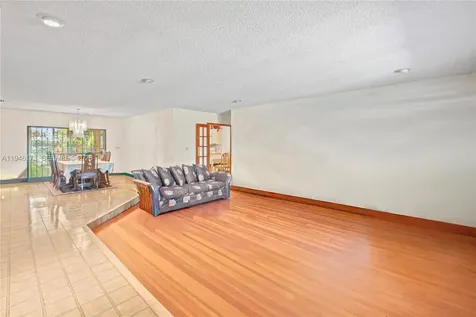 9730 SW 44th Street Miami FL 33165