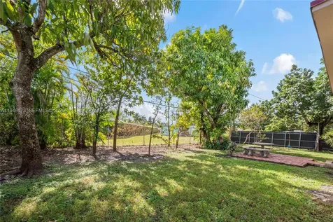 9730 SW 44th Street Miami FL 33165