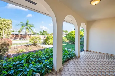 9730 SW 44th Street Miami FL 33165