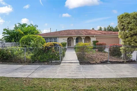 9730 SW 44th Street Miami FL 33165