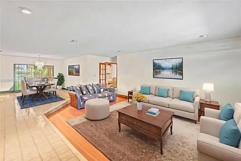 9730 SW 44th Street Miami FL 33165