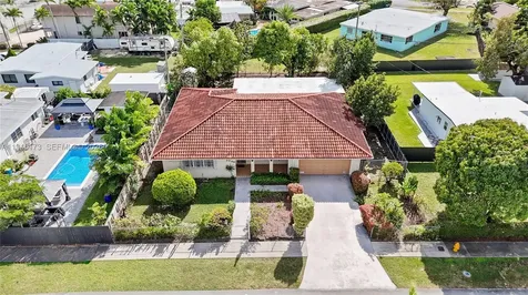 9730 SW 44th Street Miami FL 33165