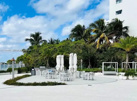 1000 West Avenue Miami Beach FL 33139
