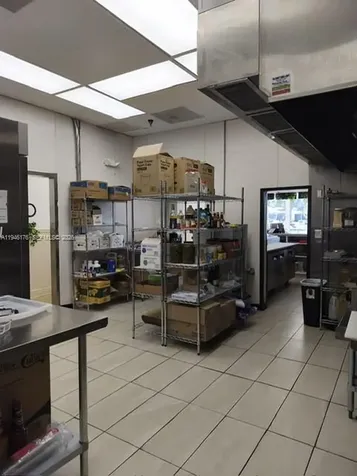 5792 S Jog Road Green Acres FL 33467