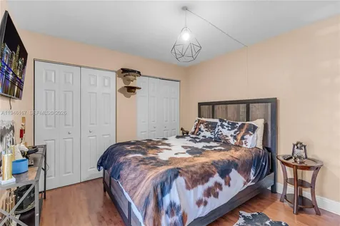 14209 SW 94th Circle Lane Miami FL 33186