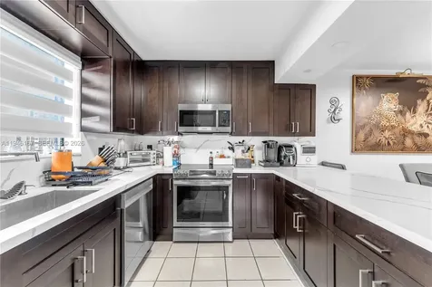 14209 SW 94th Circle Lane Miami FL 33186