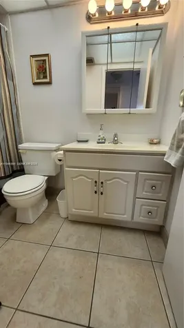 2821 Somerset Drive Lauderdale Lakes FL 33311