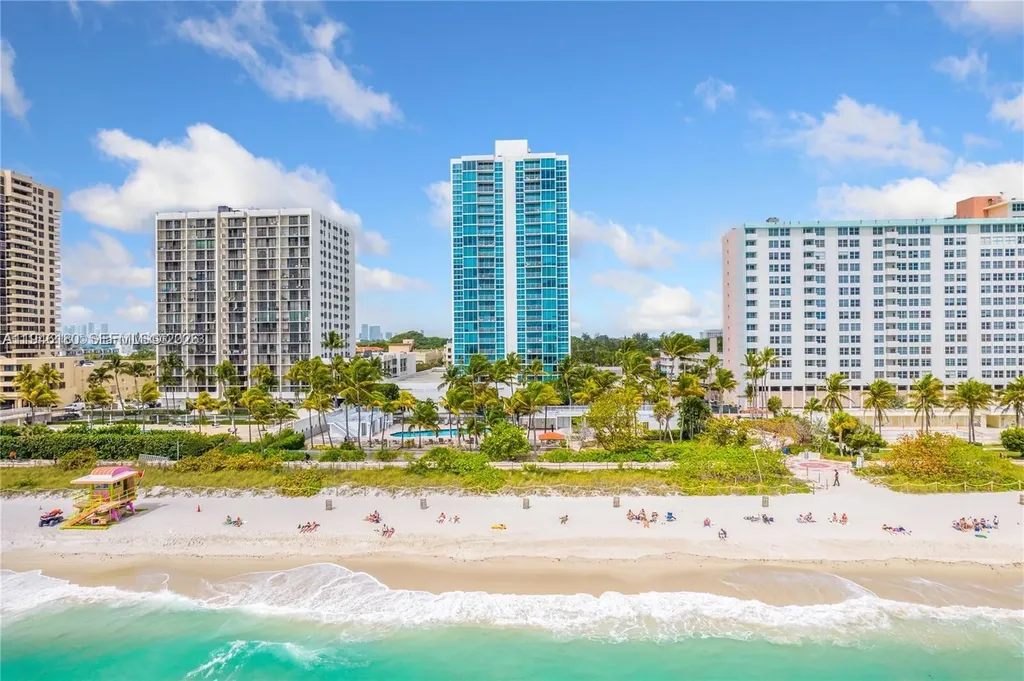 2655 Collins Avenue Miami Beach FL 33140