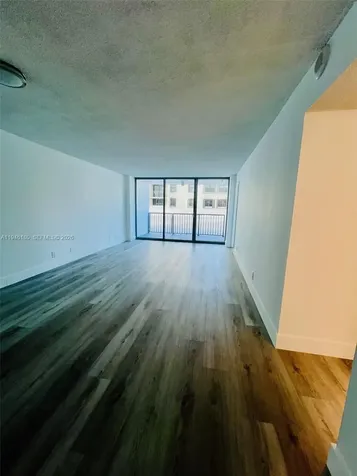 2655 Collins Avenue Miami Beach FL 33140