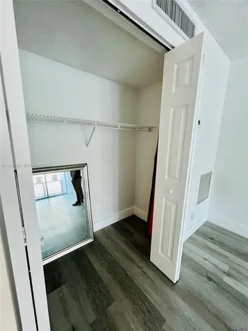 2655 Collins Avenue Miami Beach FL 33140