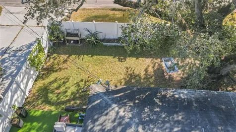 709 SW 7th Avenue Hallandale Beach FL 33009