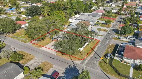 709 SW 7th Avenue Hallandale Beach FL 33009