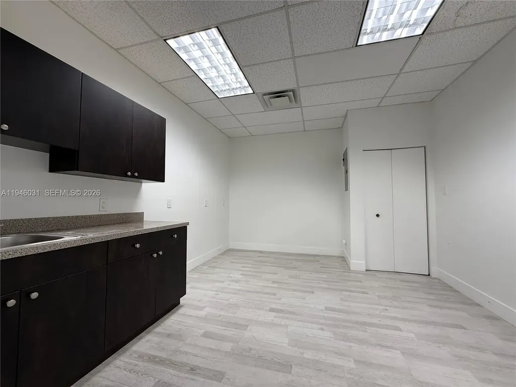 5420 NW 33rd Avenue Fort Lauderdale FL 33309