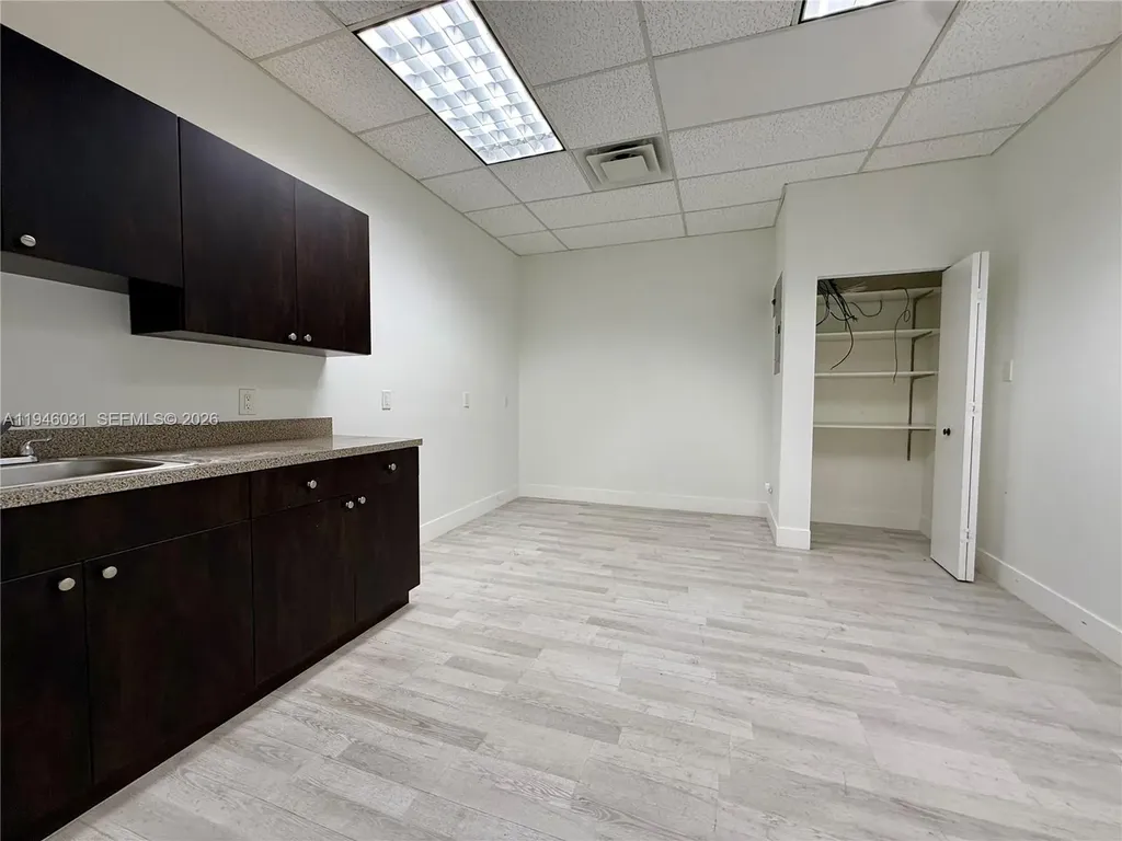 5420 NW 33rd Avenue Fort Lauderdale FL 33309
