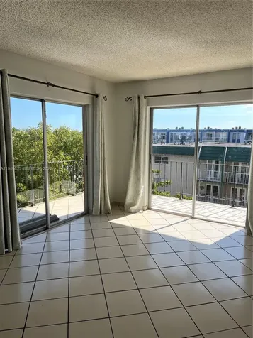 6780 W 2nd Court Hialeah FL 33012