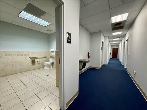 5420 NW 33rd Avenue Fort Lauderdale FL 33309