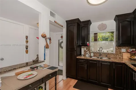 9881 NW Sunrise Lakes Boulevard Sunrise FL 33322