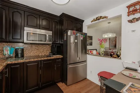 9881 NW Sunrise Lakes Boulevard Sunrise FL 33322