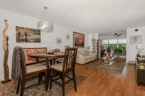 9881 NW Sunrise Lakes Boulevard Sunrise FL 33322