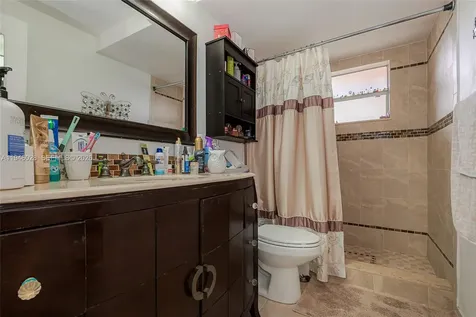 9881 NW Sunrise Lakes Boulevard Sunrise FL 33322