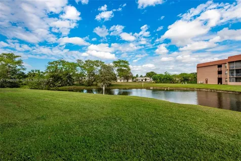 9881 NW Sunrise Lakes Boulevard Sunrise FL 33322