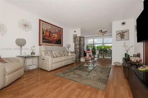 9881 NW Sunrise Lakes Boulevard Sunrise FL 33322