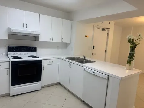 104 SW 9th Street Miami FL 33130