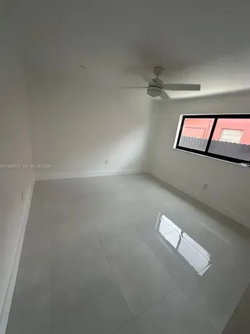 5150 E 9th Lane Hialeah FL 33013